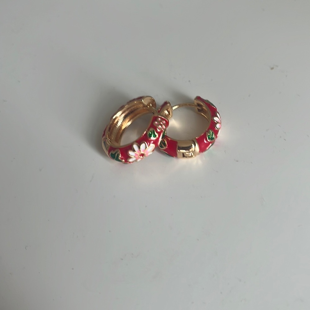 Patterned earrings